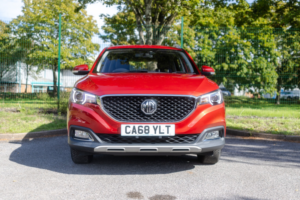 2018 MG MG Zs 1.5 Vti-Tech Exclusive in Red — image 2