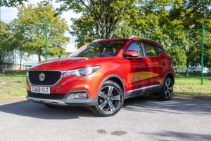 2018 MG MG Zs 1.5 Vti-Tech Exclusive in Red — image 3