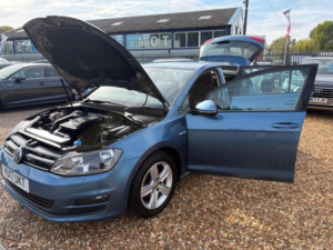 2017 Volkswagen Golf 1.0 Tsi Match Edition Bluemotion Euro 6 (s/s) 5dr in Blue — image 3