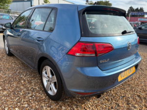 2017 Volkswagen Golf 1.0 Tsi Match Edition Bluemotion Euro 6 (s/s) 5dr in Blue — image 4