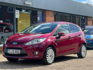 2009 Ford Fiesta 1.4 Titanium in Red — image 5