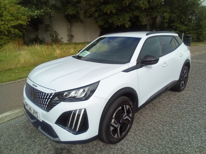 2024 Peugeot 2008 New 2008 Allure 1.2l Puretech 130 6-Speed Manual in White — image 1