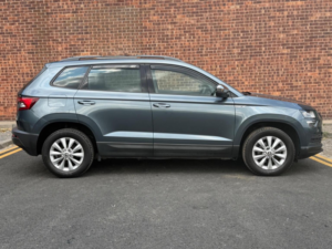 2018 Skoda Karoq 1.0 Tsi Se Nav Plus Euro 6 (s/s) 5dr in Grey — image 4