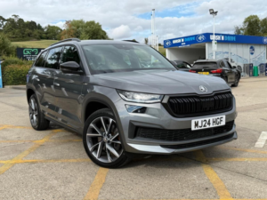 2024 Skoda Kodiaq 2.0 Tdi Sportline DSG 4WD Euro 6 (s/s) 5dr (7 Seat) in Grey — image 6
