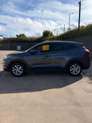 2020 Hyundai Tucson 1.6 Gdi Se Nav SUV 5dr Petrol Manual Euro 6 (s/s) (132 Ps) in Grey — image 2