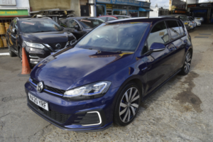 2020 Volkswagen Golf 1.4 Tsi 8.7kwh Gte Advance in Blue — image 3