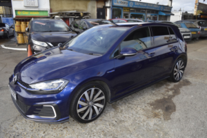 2020 Volkswagen Golf 1.4 Tsi 8.7kwh Gte Advance in Blue — image 5