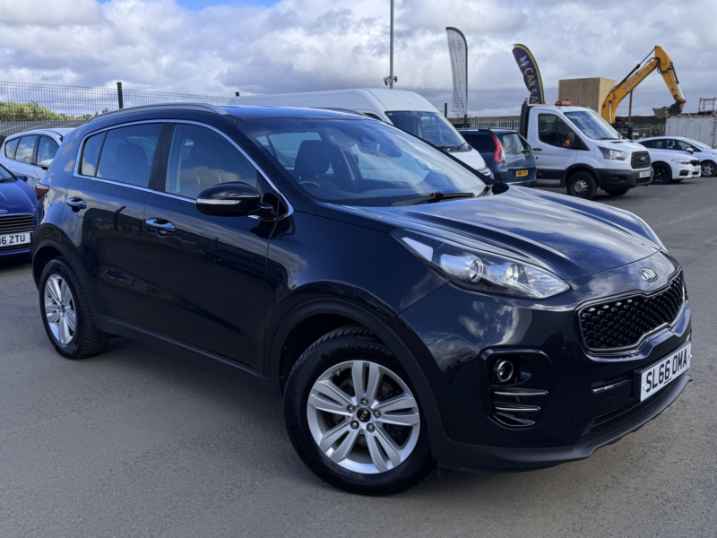 2016 Kia Sportage 1.7 Crdi 2 in Black — image 1