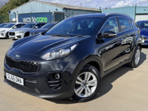 2016 Kia Sportage 1.7 Crdi 2 in Black — image 3