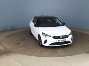 2021 Vauxhall Corsa 1.2 Griffin Edition Euro 6 5dr in White — image 5