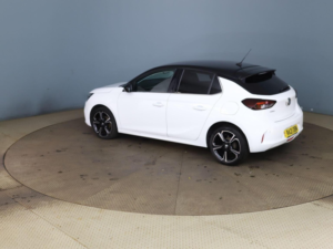 2021 Vauxhall Corsa 1.2 Griffin Edition Euro 6 5dr in White — image 6