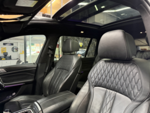 2020 BMW X7 3.0 X7 Xdrive30d M Sport in Blue — image 6