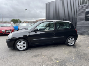 2006 Renault Clio 1.5 Dci Campus in Black — image 6
