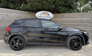 2017 Mercedes-Benz Gla 2.1 Gla200d Amg Line in Black — image 3