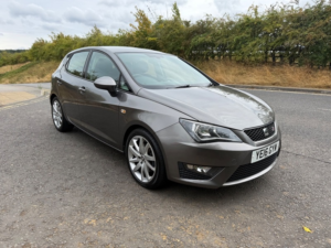 2016 SEAT Ibiza Tsi Fr Technology in Grey — image 2