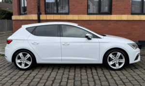 2019 SEAT Leon 1.5 Tsi Evo Fr in White — image 2
