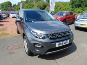 2016 Land Rover Discovery Sport 2.0 Td4 Se Tech * Mot October 2027 * 6 Service Stamps * Finance Available * Free 6 Mionths Warranty in Grey — image 4