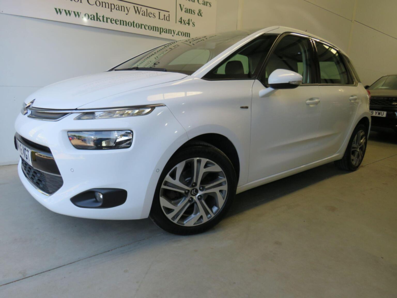 2016 Citroen C4 Picasso 1.6 Bluehdi Exclusive Euro 6 (s/s) 5dr in White — image 1