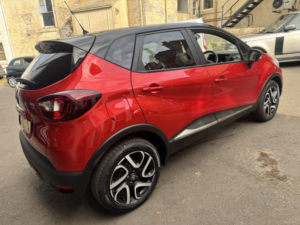 2019 Renault Captur 0.9 Iconic Tce 90 My18 in Red — image 3