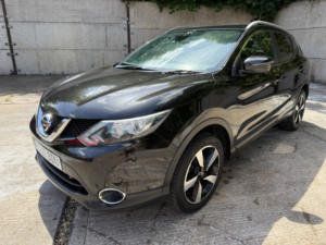 2017 Nissan Qashqai 1.2 Dig-T N-Vision in Black — image 6