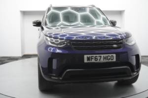 2017 Land Rover Discovery 3.0 Si6 V6 Hse Auto 4WD Euro 6 (s/s) 5dr in Blue — image 4