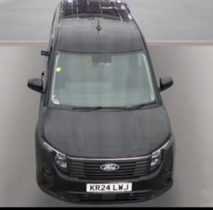 2024 Ford Transit Courier 1.5 Transit Courier Limited Van 1.5l Ecoblue 100ps Fwd 6 Speed Manual in Black — image 6