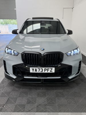 2023 BMW X5 3.0 X5 Xdrive30d M Sport in Grey — image 2