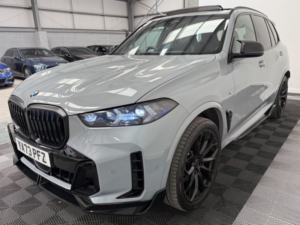 2023 BMW X5 3.0 X5 Xdrive30d M Sport in Grey — image 3