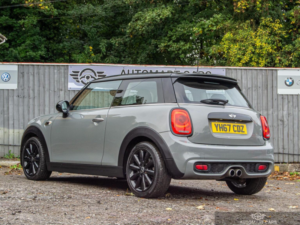 2017 MINI Hatch 2.0 Cooper S Euro 6 (s/s) 3dr in Grey — image 4