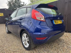 2016 Ford Fiesta 1.3 Zetec in Blue — image 4