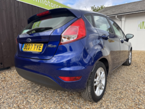 2016 Ford Fiesta 1.3 Zetec in Blue — image 6