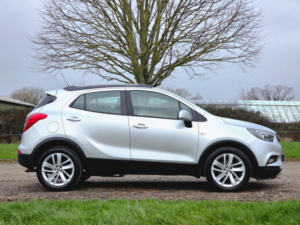 2016 Vauxhall Mokka X 1.6i Active Euro 6 (s/s) 5dr in Silver — image 3