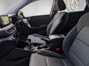 2018 Hyundai Tucson 1.6 Gdi Se Nav Euro 6 (s/s) 5dr in Black — image 6