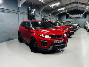 2017 Land Rover Range Rover Evoque 2.0 Td4 Hse Dynamic Lux in Red — image 3