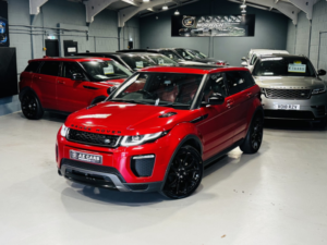 2017 Land Rover Range Rover Evoque 2.0 Td4 Hse Dynamic Lux in Red — image 4