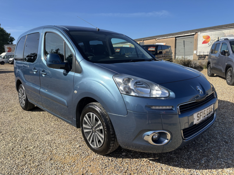 2015 Peugeot Partner Tepee Auto Wav Automatic Wheelchair Accessible Vehicle 1.6 Hdi Tepee S in Blue — image 1