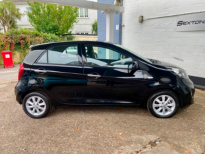 2014 Kia Picanto 1.0 Vr7 in Black — image 5