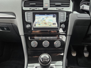 2013 Volkswagen Golf 2.0 Tdi Bluemotion Tech Gt Euro 5 (s/s) 5dr in Black — image 3