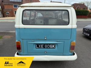 1972 Volkswagen Transporter Bay Window T2 in Blue/white — image 5