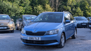 2015 Skoda Fabia 1.2 Tsi Se in Blue — image 4