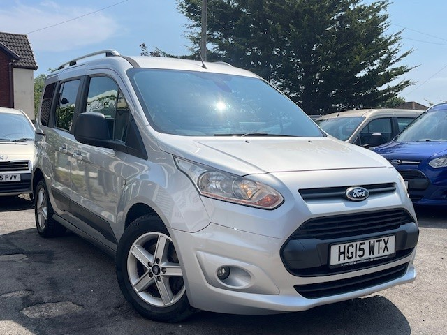 2015 Ford Tourneo Connect 1.6 Tdci Zetec in Silver — image 1