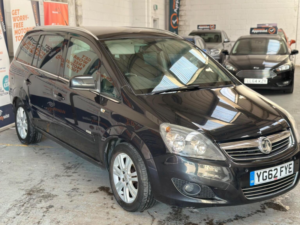 2012 Vauxhall Zafira 1.7 Cdti Ecoflex Design Euro 5 5dr (snav) in Black — image 5