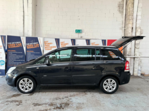 2012 Vauxhall Zafira 1.7 Cdti Ecoflex Design Euro 5 5dr (snav) in Black — image 6