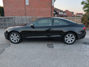 2010 Audi A5 2.0 Tfsi Se in Black — image 5