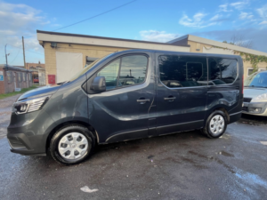 2024 Renault Trafic 2.0 Sl28 Blue Dci 110 Start My23 in Grey — image 6