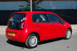 2012 Volkswagen Up 1.0 High Up! in Red — image 6