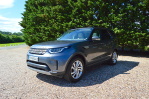 2018 Land Rover Discovery 3.0 Sd V6 Hse in Grey — image 2