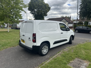 2021 Citroen Berlingo 1.5 Bluehdi 650 Enterprise M Pro in White — image 4