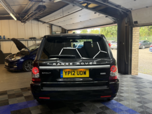 2012 Land Rover Range Rover Sport 3.0 Sd V6 Hse in Black — image 5