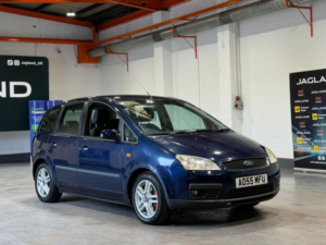 2005 Ford Focus C-Max 1.6 16v Zetec 5dr in Blue — image 5
